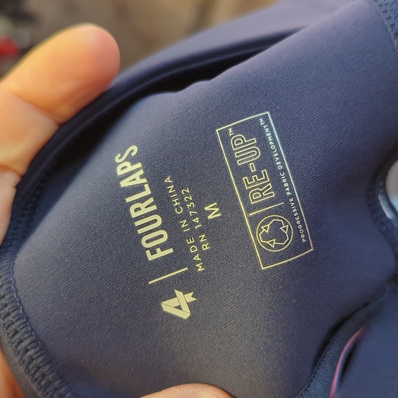 Four laps size medium new without tags leggings - Picture 4 of 4